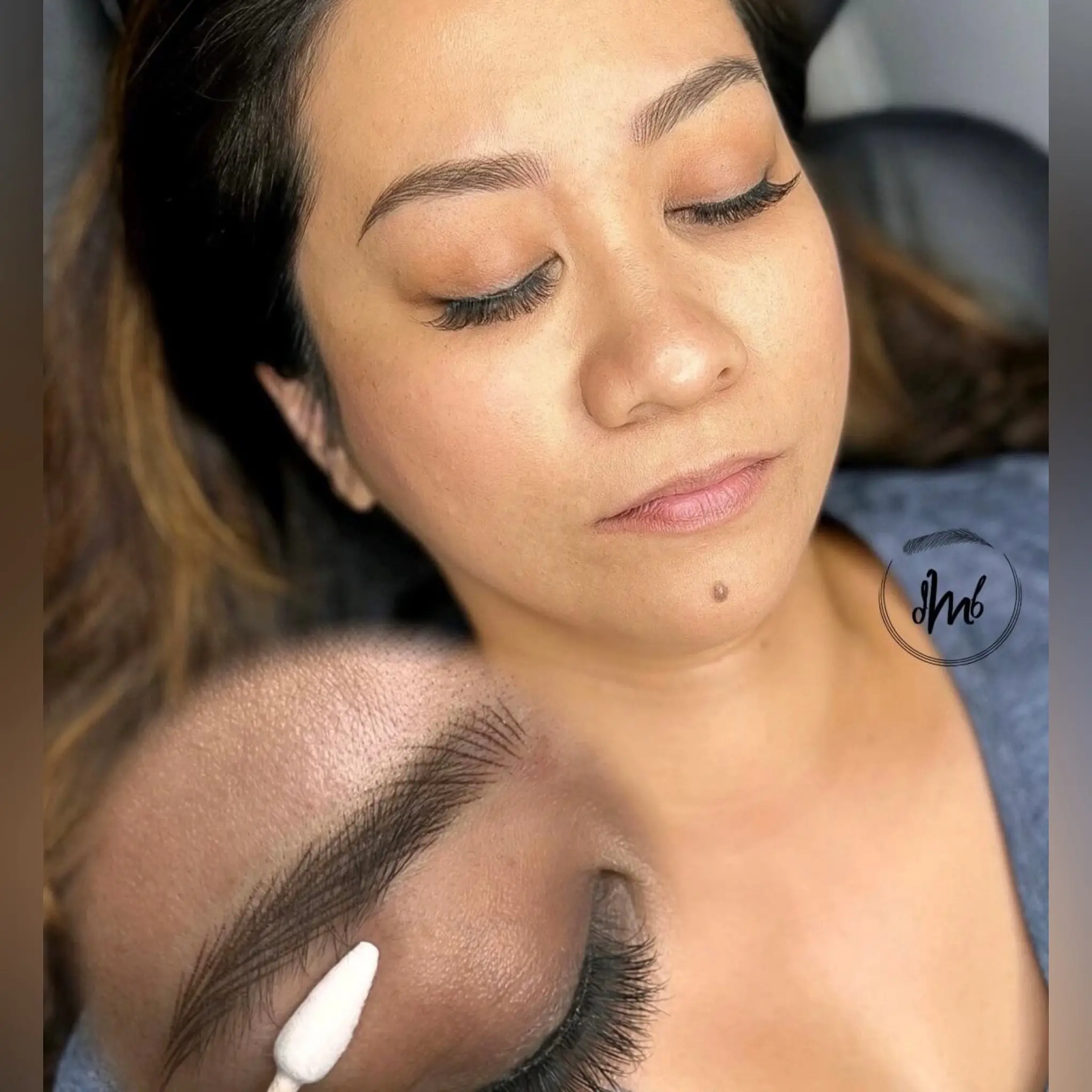 Nano Brows vs Microblading